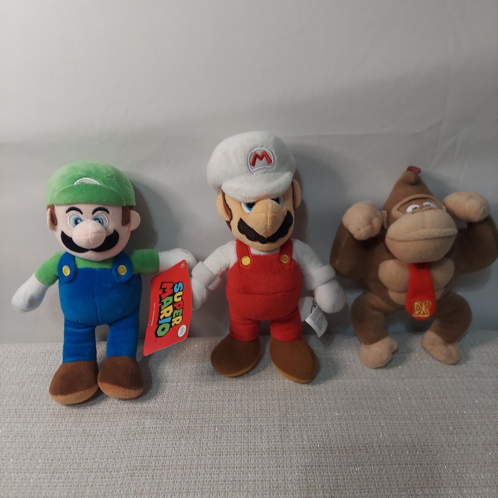 Nintendo Super Mario Plush‎ Bundle Luigi Fire Mario Donkey Kong Jakks Pacific 9"